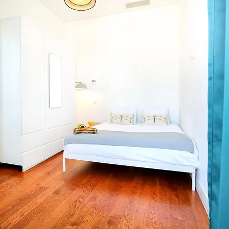 Apartament Lovely